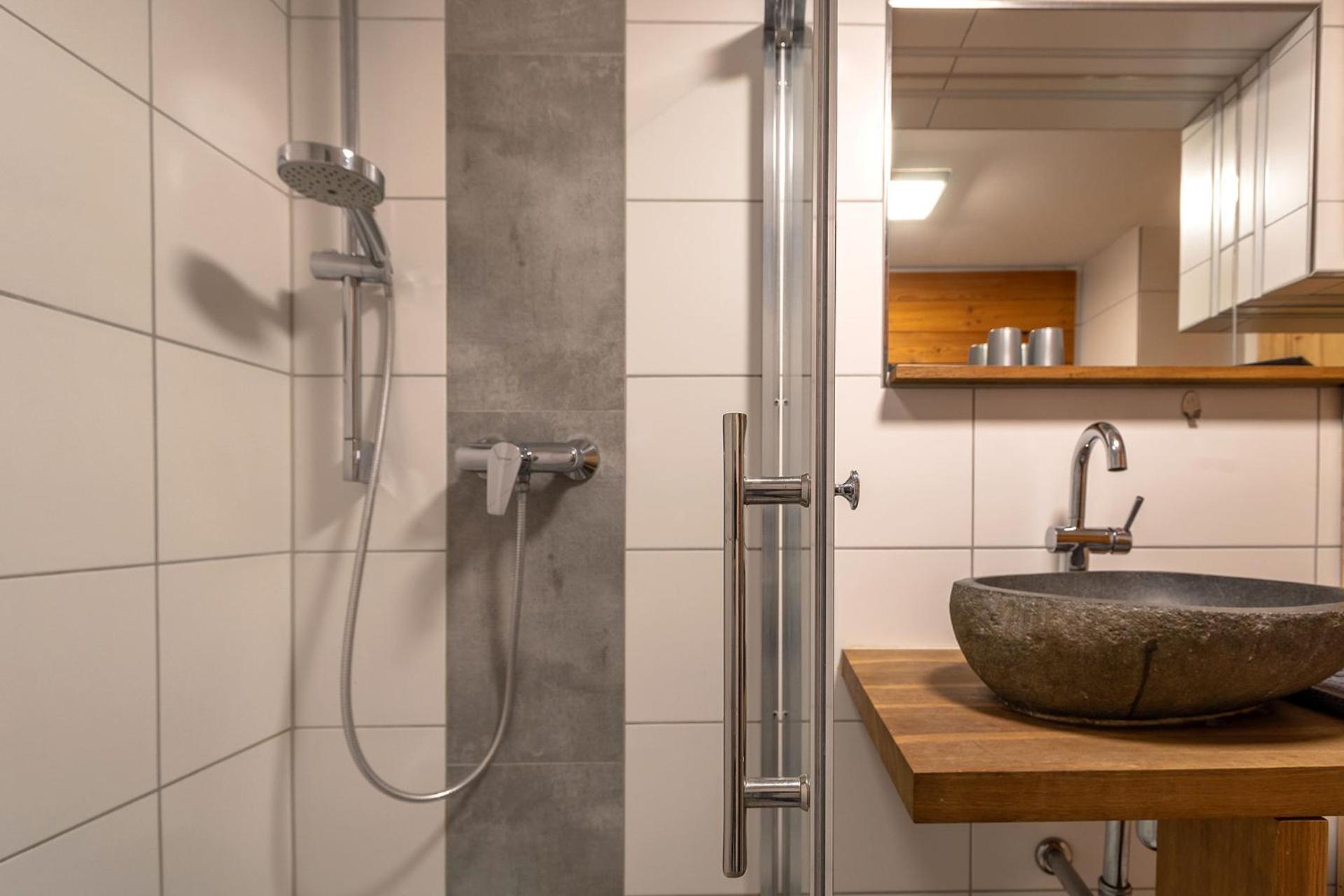 Alpen-Hostel - Apartment Talstation Mit Motorradvermietung Memmingen Ngoại thất bức ảnh